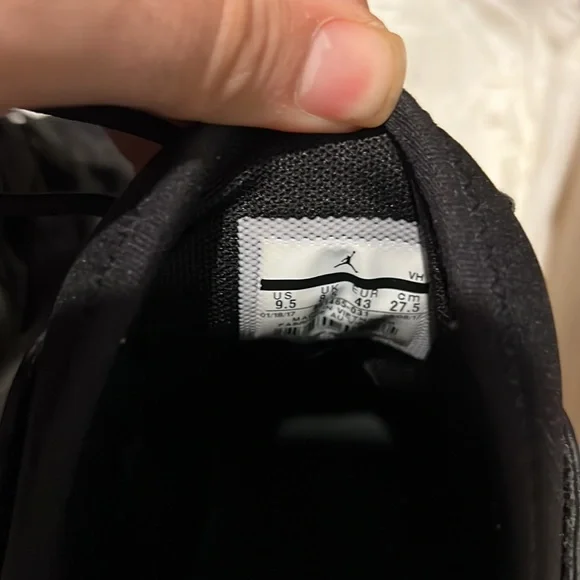 JORDAN FORMULA 23 Sneakers